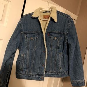 LEVIS SHERPA TRUCKER JACKET